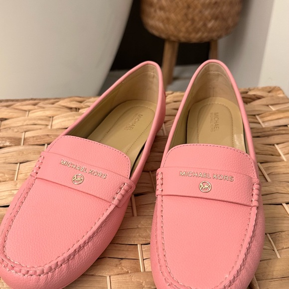 Michael Kors Shoes - NWT Michael Kors Blush Pink Leather Loafers